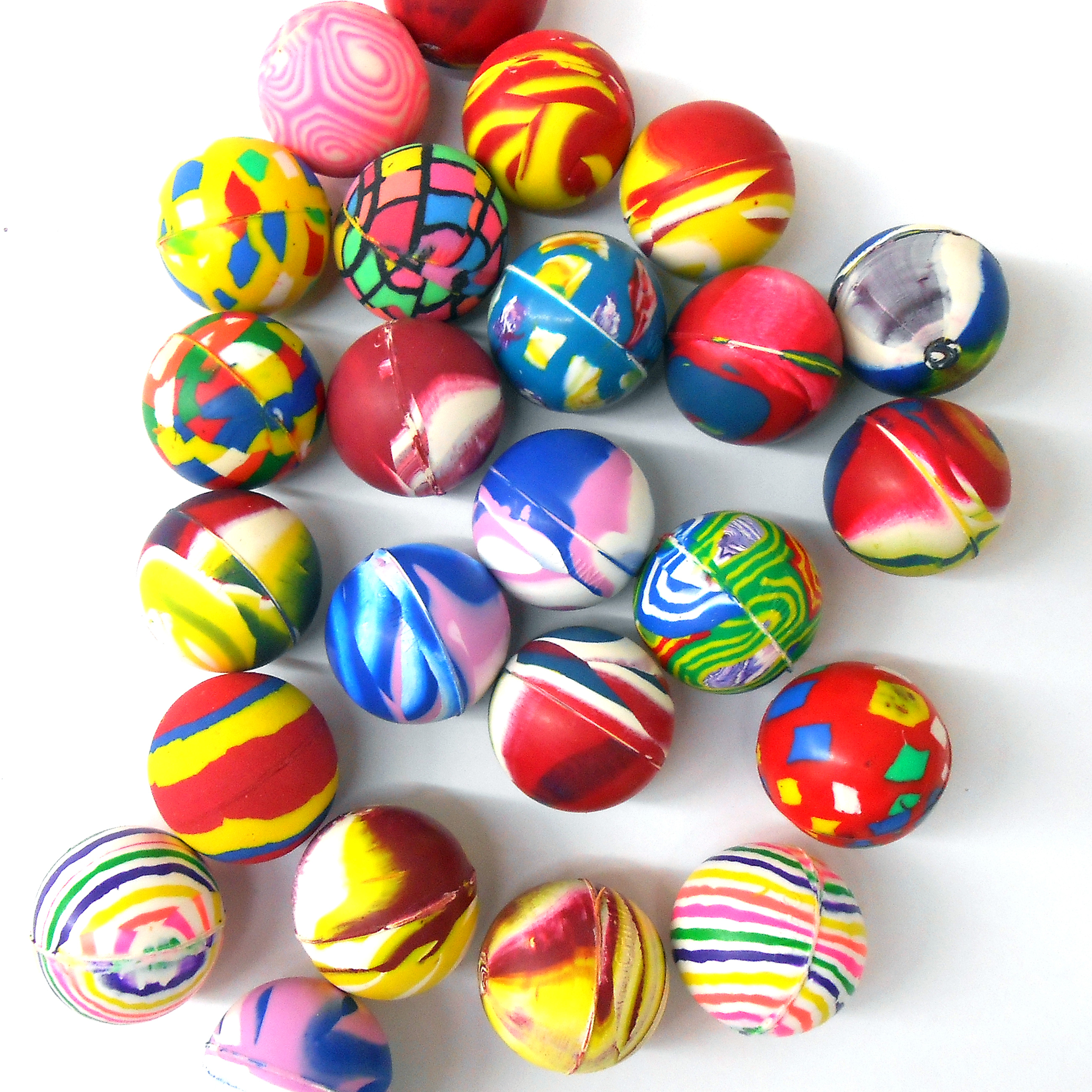 20x Gummiball, ca. 26mm in bunten Farben für Kinder, Katzen und kleine